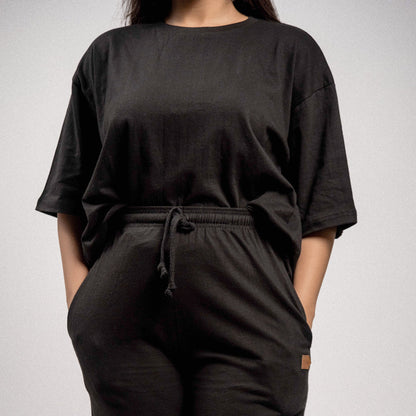 Pretty Solid T Shirt — Black (Box Fit Women)