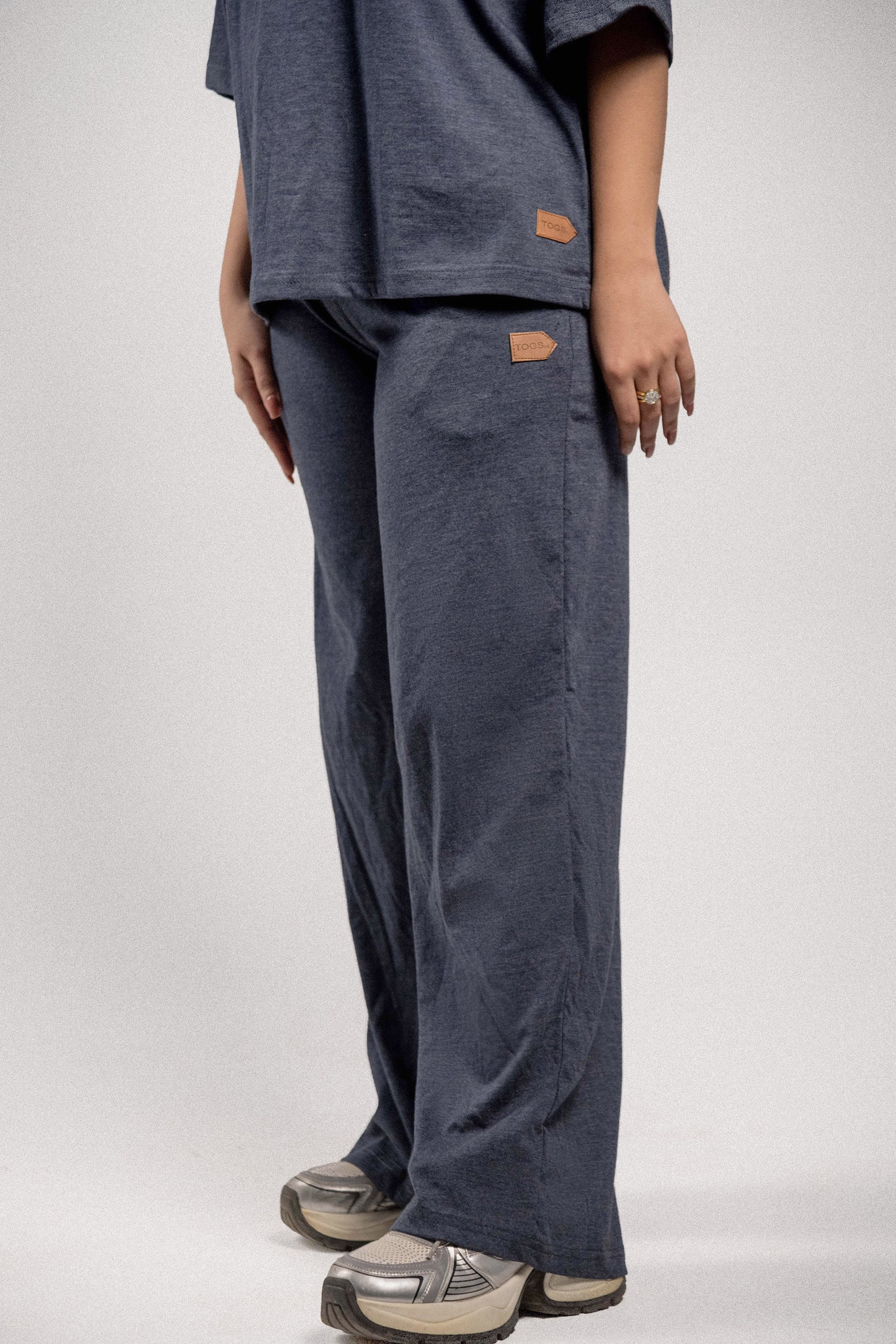Pretty Solid Trouser — Navy Blue (Wide Legged Women)