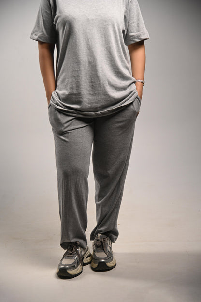 Pretty Solid Relaxing Trousers