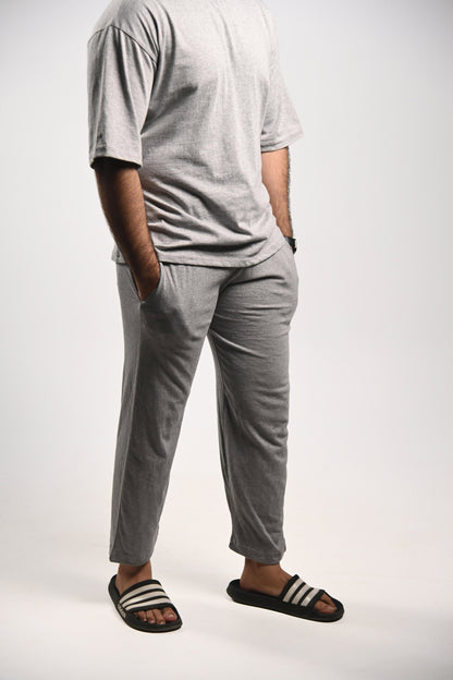 Pretty Solid Relaxing Trousers