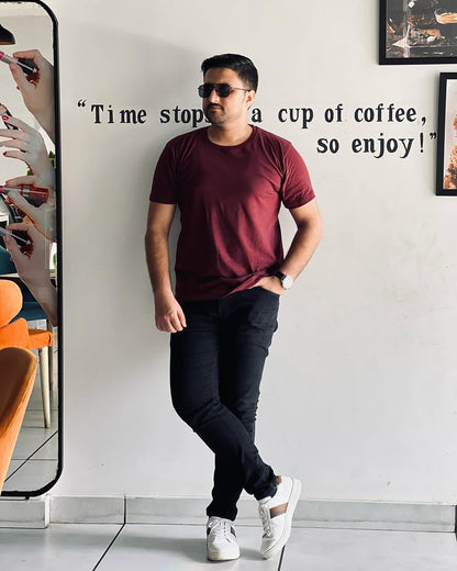 Solid Round Neck Half-Sleeves T-shirt Unisex